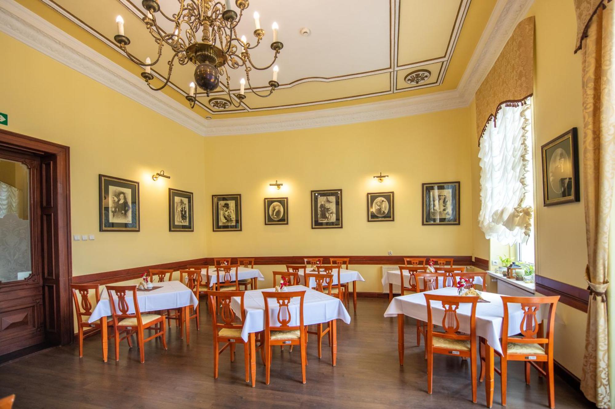 Zdrój Wojciech Aparthotel Lądek-Zdrój Exterior foto