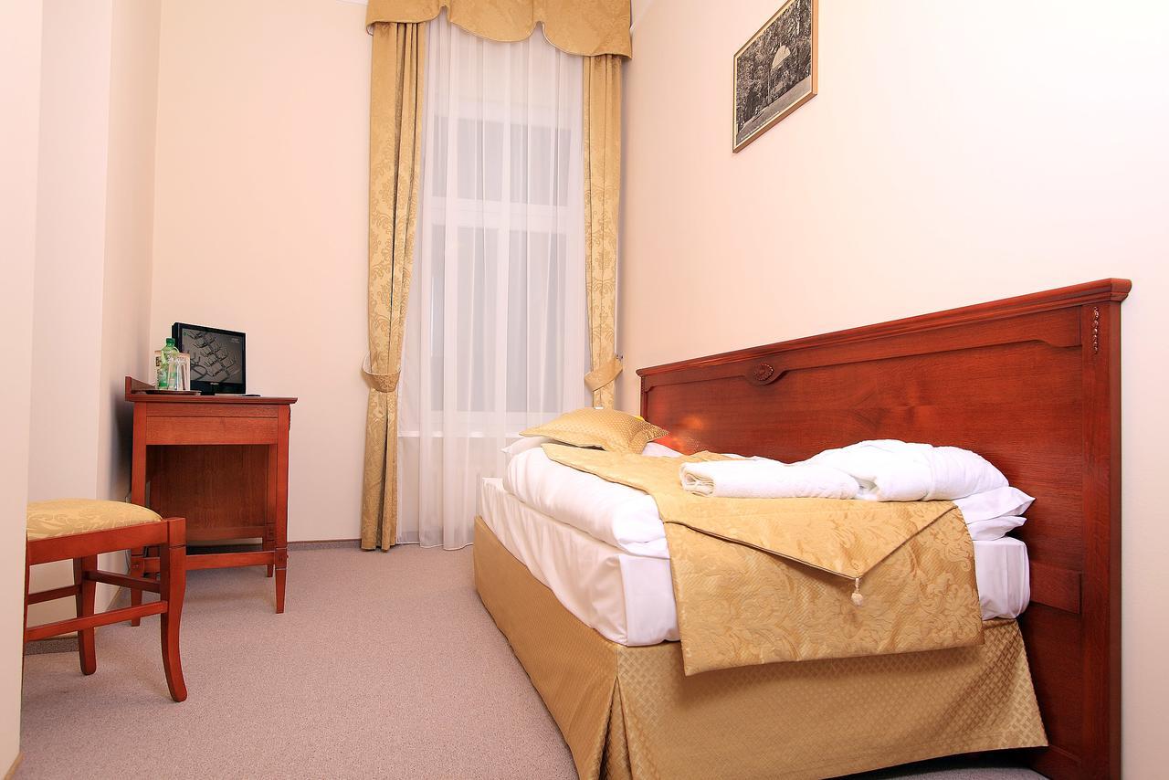 Zdrój Wojciech Aparthotel Lądek-Zdrój Exterior foto